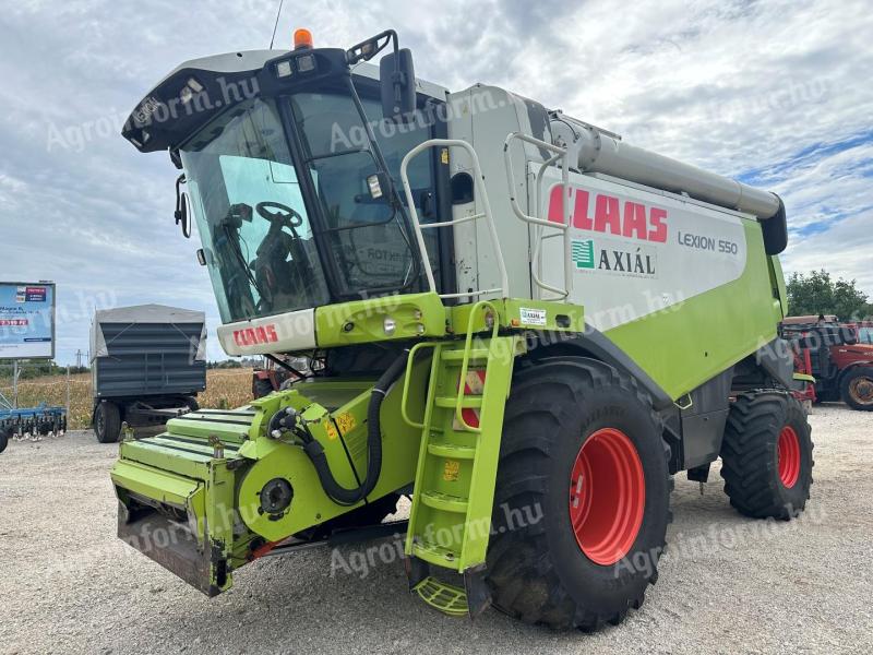 Claas Lexion 550 (8155 üzemórás)