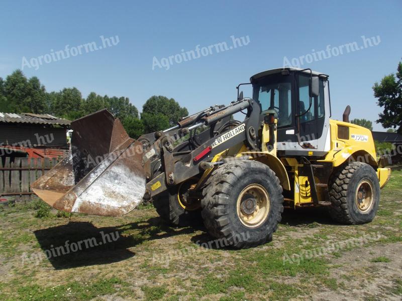 New Holland W170 TC homlokrakodó eladó