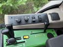 John Deere 1575 fűnyíró traktor, 4 üzemórával