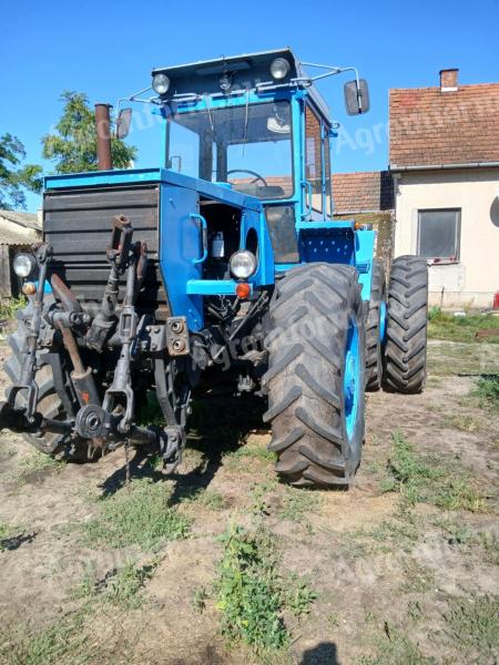HTZ 150 traktor – üzemkész, ikerkerekes, okmányok nélkül