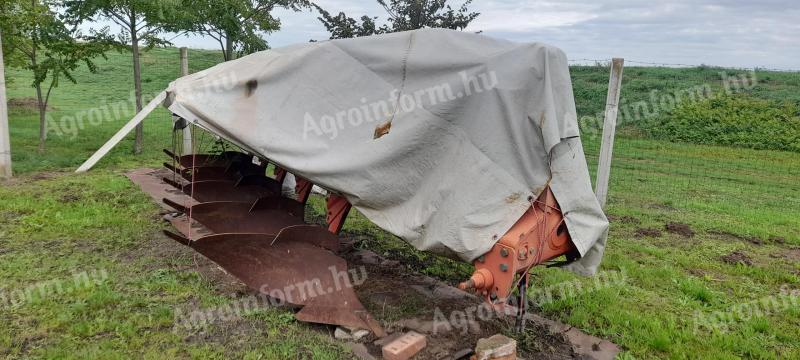 Kverneland LD 100-300 5 HD Vibromat SL váltvaforgatós eke eladó