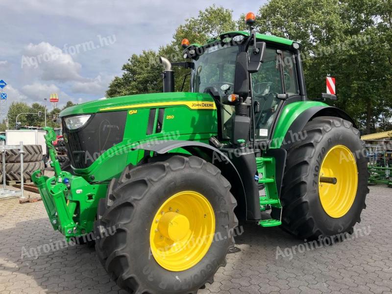 John Deere 6M250 demó traktor eladó
