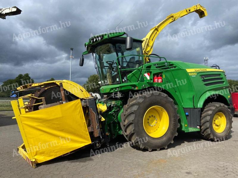John Deere 8200 önjáró silózó eladó