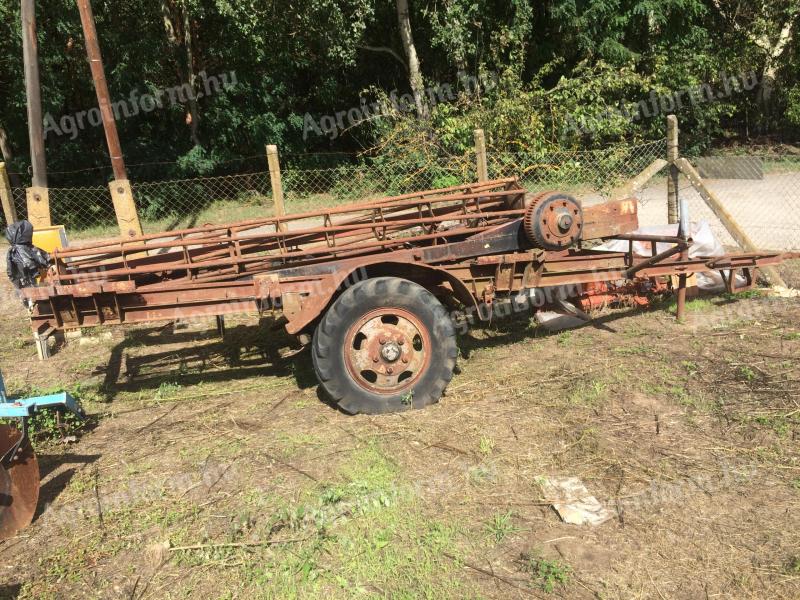 Egytengelyes pótkocsi eladó