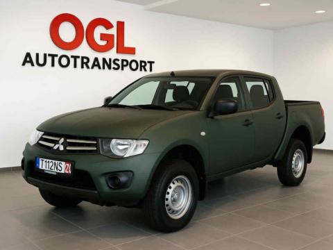 Mezőgazdasági vadászautó Mitsubishi L200 – osztrák fegyveres erők zöld, honvédségi, katonai, klímás, 4x4 terepjáró Mezőgazdasági vadászautó Mitsubishi L200 – osztrák fegyveres erők zöld, honvédségi, katonai, klímás, 4x4 terepjáró