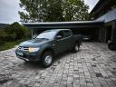 Mezőgazdasági vadászautó Mitsubishi L200 osztrák fegyveres erők zöld,  honvédségi,  katonai,  klímás,  4x4 terepjáró
