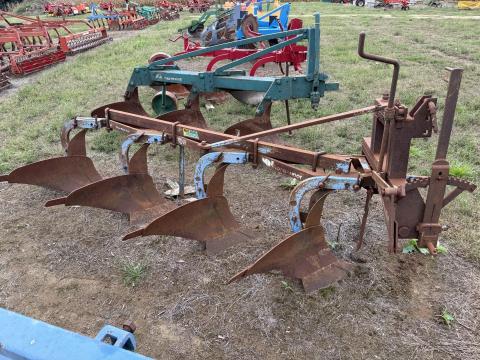 VOGEL NOOT 4 vasú eke