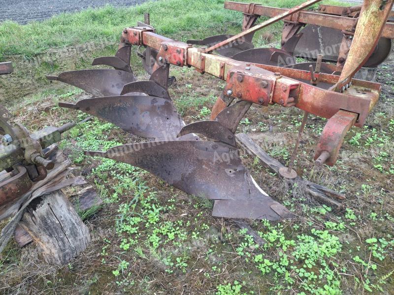 Vogel Noot Farmer 950 eladó 3 fejes eke