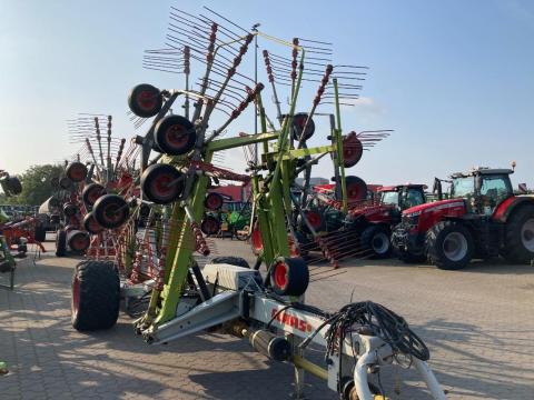 Claas Liner 3600 4 rotoros rendképző