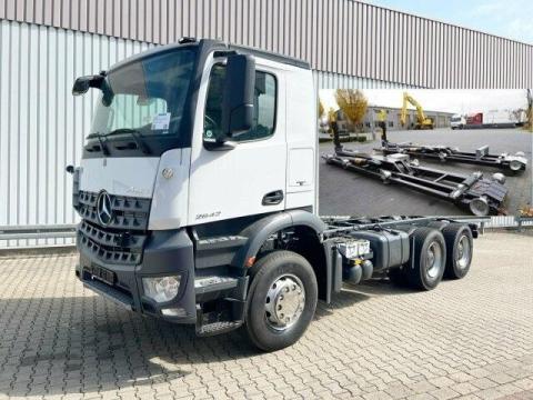 Mercedes-Benz Arocs 2642 K 6x4 / 2015 / 70 000 km / Lízing 20%-tól