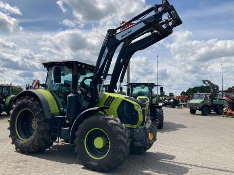 Claas Arion 660 C-Matic Cebis + Quicke Q6M homlokrkaodó Claas Arion 660 C-Matic Cebis + Quicke Q6M homlokrkaodó