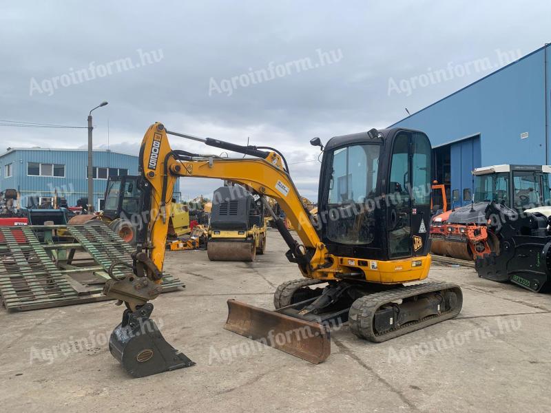 JCB 8025 ZTS minikotró eladó – 2020, 874 üzemóra, kiváló állapotban