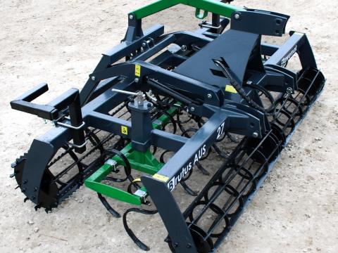 AWEMAK BRUTUS vetőgéptartóval szerelt magágykészítő kultivátor,  több méretben AWEMAK BRUTUS vetőgéptartóval szerelt magágykészítő kultivátor,  több méretben