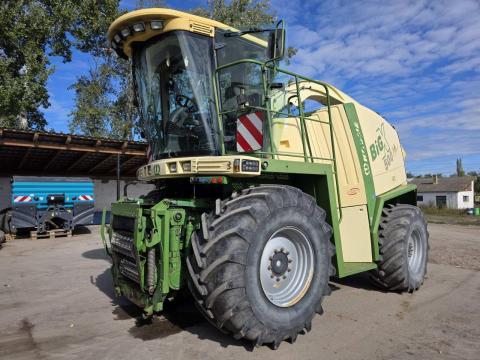 Krone Big X 500 önjáró silózó 2 adapterrel eladó Krone Big X 500 önjáró silózó 2 adapterrel eladó