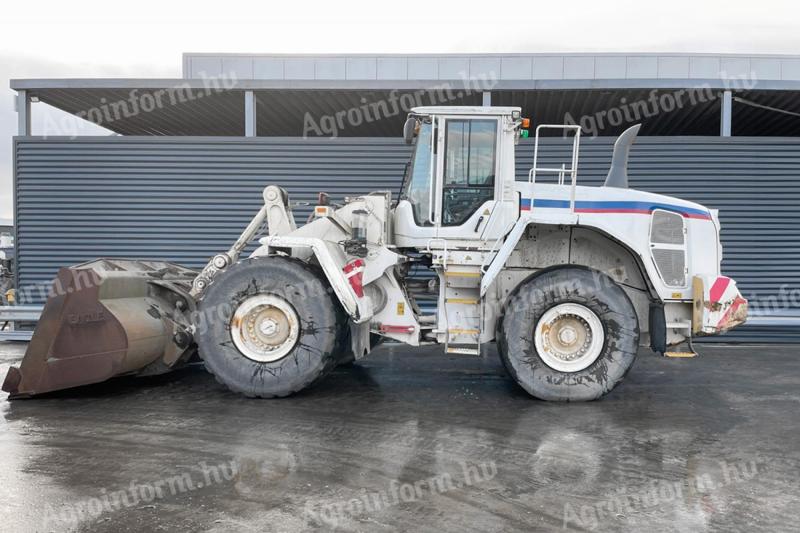 Volvo L150G / 2012 / 13 695 üzemóra / Lízing 20%-tól