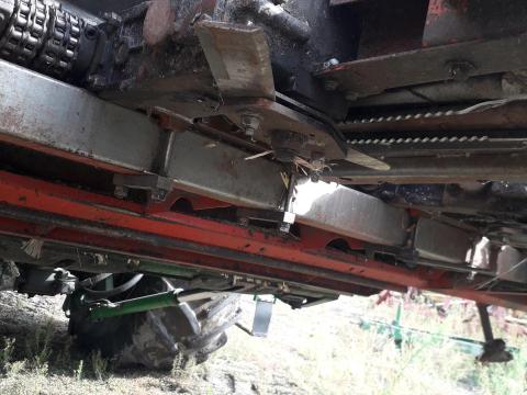 Kukorica adapter John Deere kombájnra eladó Kukorica adapter John Deere kombájnra eladó