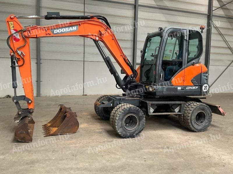 Doosan DX 57 W-5 / 2017 / 3.636 üzemóra / Lízing 20%-tól
