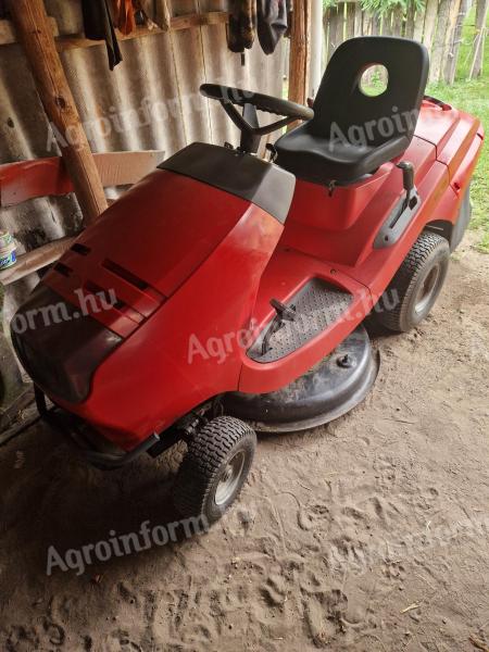 Fűgyűjtős fűnyíró eladó