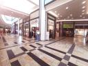 Eladó 35 m² üzlethelyiség a Westend Bevásárlóközpont földszintjén, nagy forgalmú részen