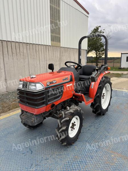 Kubota GB20 japán kistraktor – GlideShift,  szervízelt állapotban