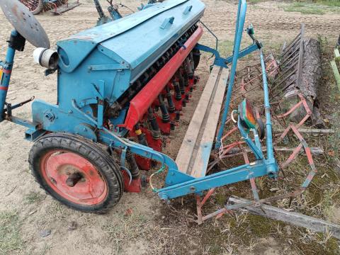 21 soros gabonavetőgép eladó vagy cserélhető