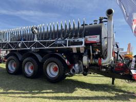 POMOT T525 PREMIUM trartálykocsi - csak a Royal Traktornál