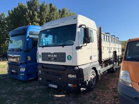MAN TGA 26.440 billencs teherautó eladó