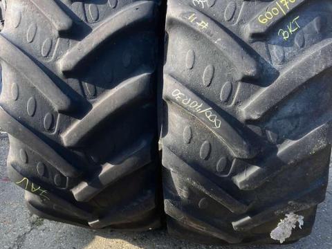 600/70R30 BKT RT765 Agrimax mezőgazdasági gumiköpeny eladó 600/70R30 BKT RT765 Agrimax mezőgazdasági gumiköpeny eladó