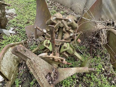 Egyfejes váltvaforgatós ekék eladók