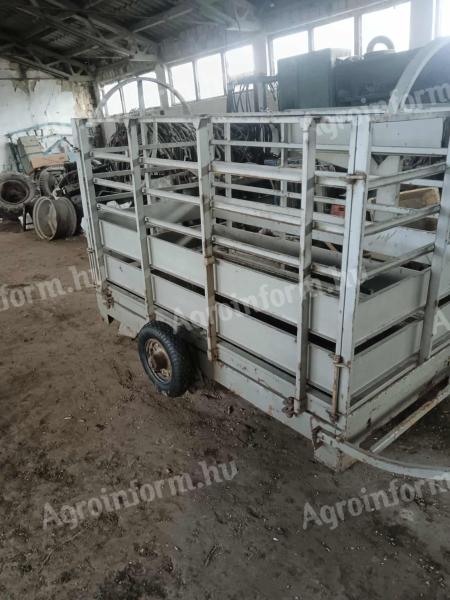 1200 kg-ot mérő mobil állatmérleg újszerű állapotban