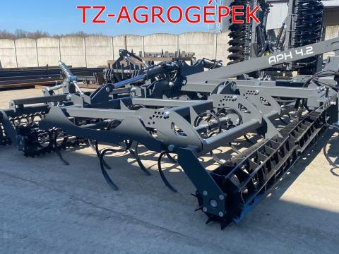 HELAGRO APH - 4,2 m magágykészítő kompaktor a magyarországi importőrtől HELAGRO APH - 4,2 m magágykészítő kompaktor a magyarországi importőrtől