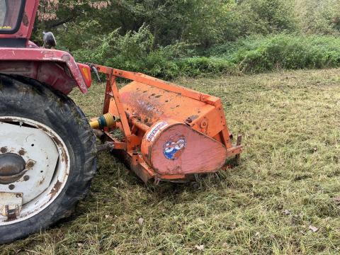 1, 5m kalapácsos szárzúzó