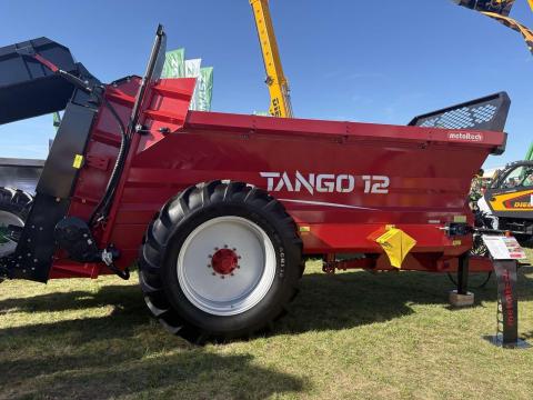MetalTech Tango 8 szervestrágyaszóró műszaki adatok és jellemzők
