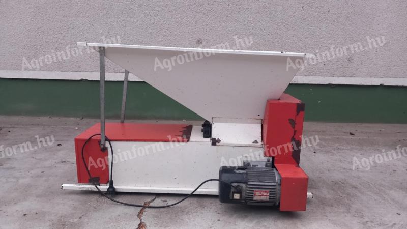 Szőlő bogyózó eladó