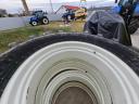 BKT 600/65 R38 ikerkerék garnitúra eladó