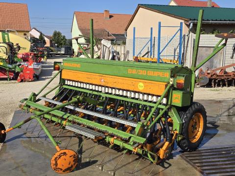 Amazone D8-30 Super tárcsás vetőgép hibátlan állapotban Amazone D8-30 Super tárcsás vetőgép hibátlan állapotban