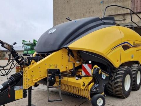 New Holland BB 1270 RC Plus New Holland BB 1270 RC Plus