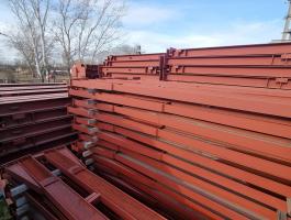 Előregyártott vas csarnokanyag, acélszerkezet 14,4 m fesztávolsággal eladó