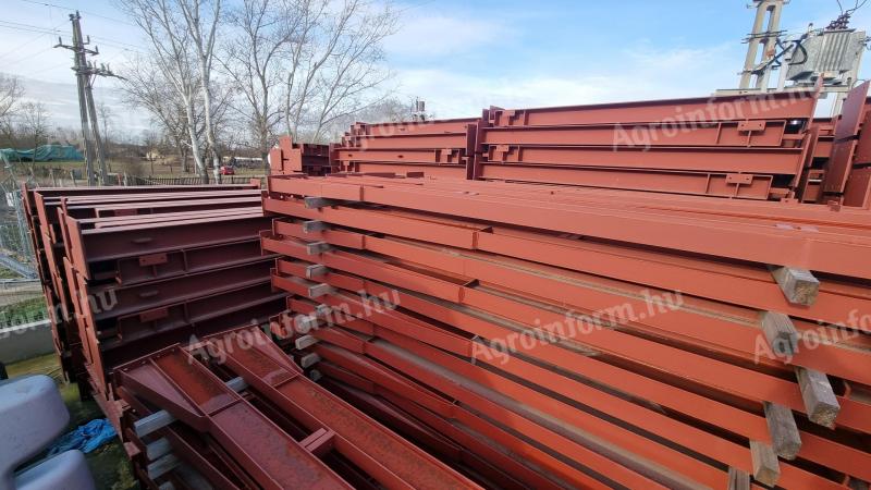 Előregyártott vas csarnokanyag, acélszerkezet 14,4 m fesztávolsággal eladó