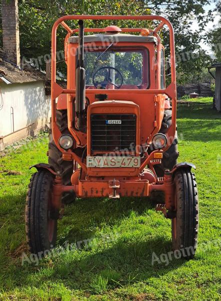 MTZ 50 traktor