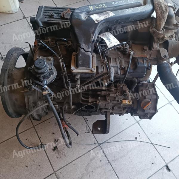 Yanmar-KOMATSU 4D98E dízel motor eladó