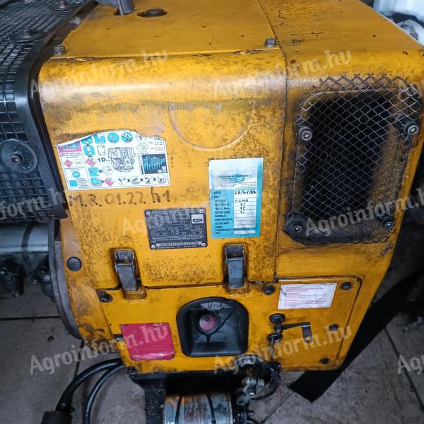 Hatz dízelmotor és hidraulikaszivattyú