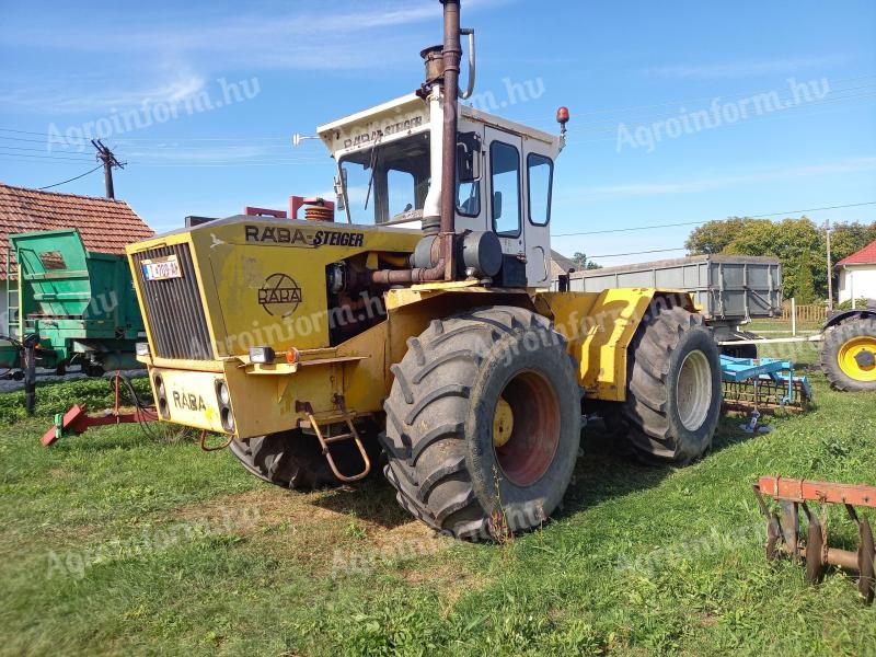 Rába Steiger 250 traktor 5 késes IH lazítóval eladó