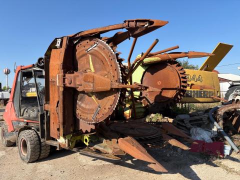 Claas RU450 silózó adapter eladó Claas RU450 silózó adapter eladó