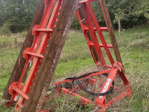 Simító Simi 750 eladó – jó állapotú, keveset használt mezőgazdasági talajművelő gép