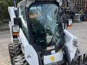Eladó Bobcat S570 kompakt rakodó, raklapvillával és kiegészítőkkel