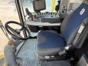 New Holland CR 9.90