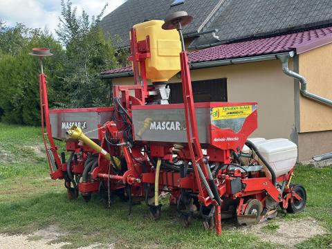 MASCAR Futura 6 tárcsás szemenkénti vetőgép MASCAR Futura 6 tárcsás szemenkénti vetőgép