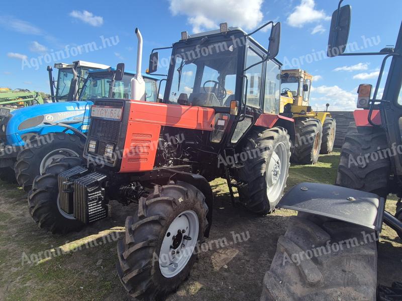 MTZ 820-as traktor eladó