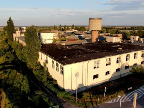 Utcafronti ipari ingatlan eladó Utcafronti ipari ingatlan eladó